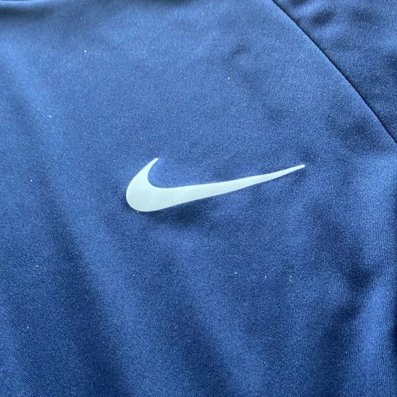 Nike Swim Dri-Fit Raglan Long Sleeve made of knit polyester. Size L Preowned - Picture 6 of 7